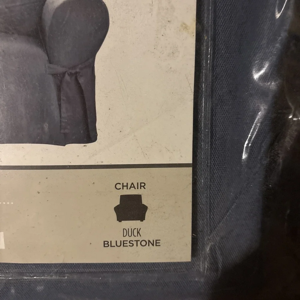 NEW Surefit  Duck Bluestone Chair Cover